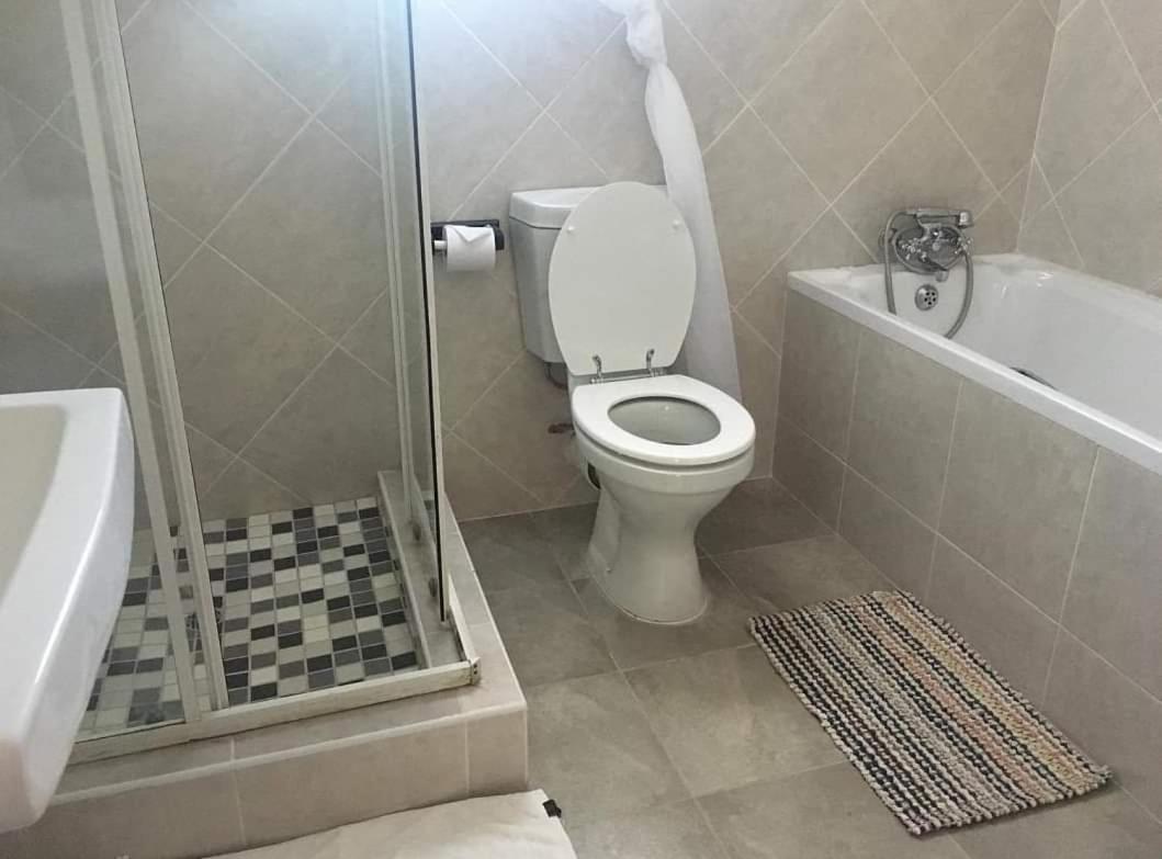 Aandrus Guesthouse Bloemfontein Eksteriør billede