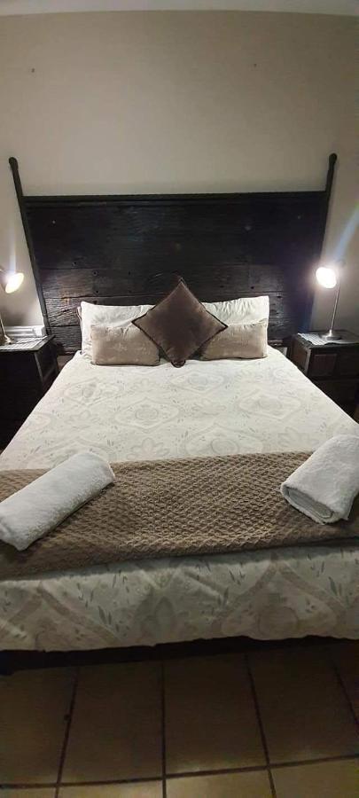 Aandrus Guesthouse Bloemfontein Eksteriør billede