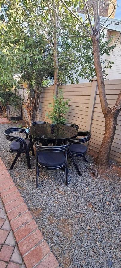 Aandrus Guesthouse Bloemfontein Eksteriør billede