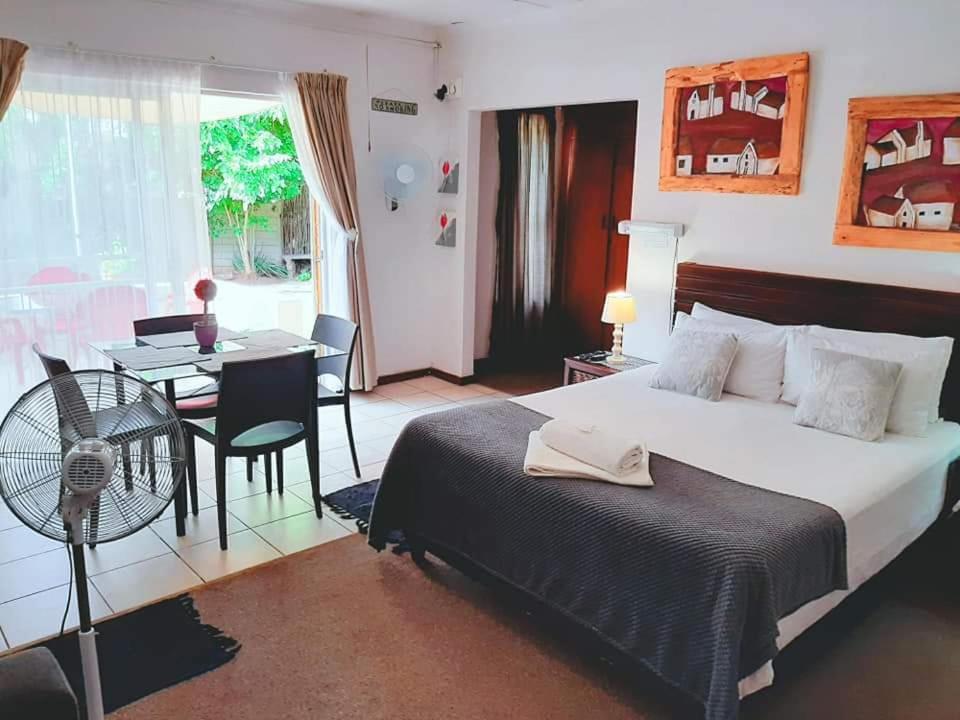 Aandrus Guesthouse Bloemfontein Eksteriør billede